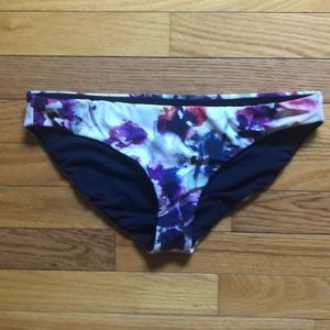 Athleta reversible swim bottoms